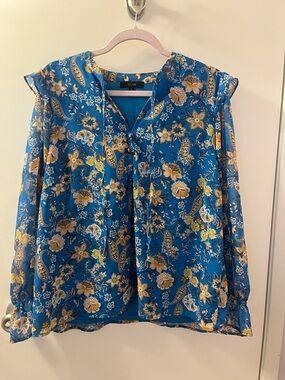 Eclair Blue Floral Tie-Neck Blouse NWOT/Large/PTP 22/L 27
